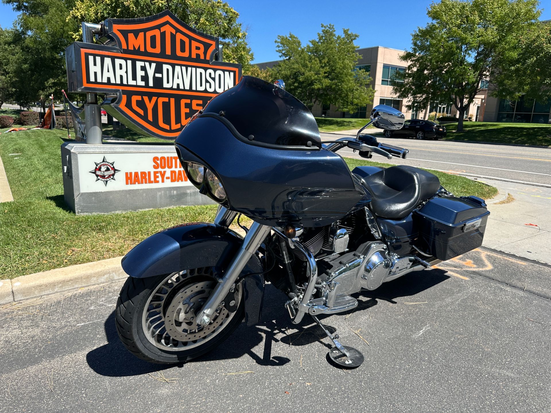 2009 Harley-Davidson Road Glide® in Sandy, Utah - Photo 8