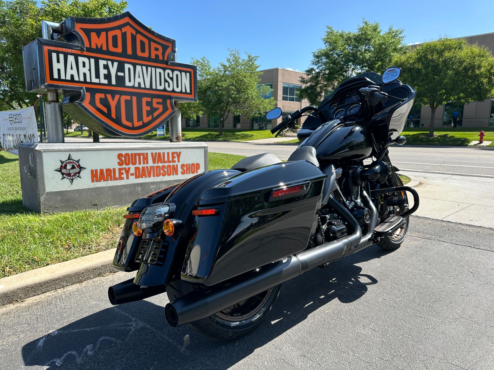 2023 Harley-Davidson Road Glide® ST in Sandy, Utah - Photo 17