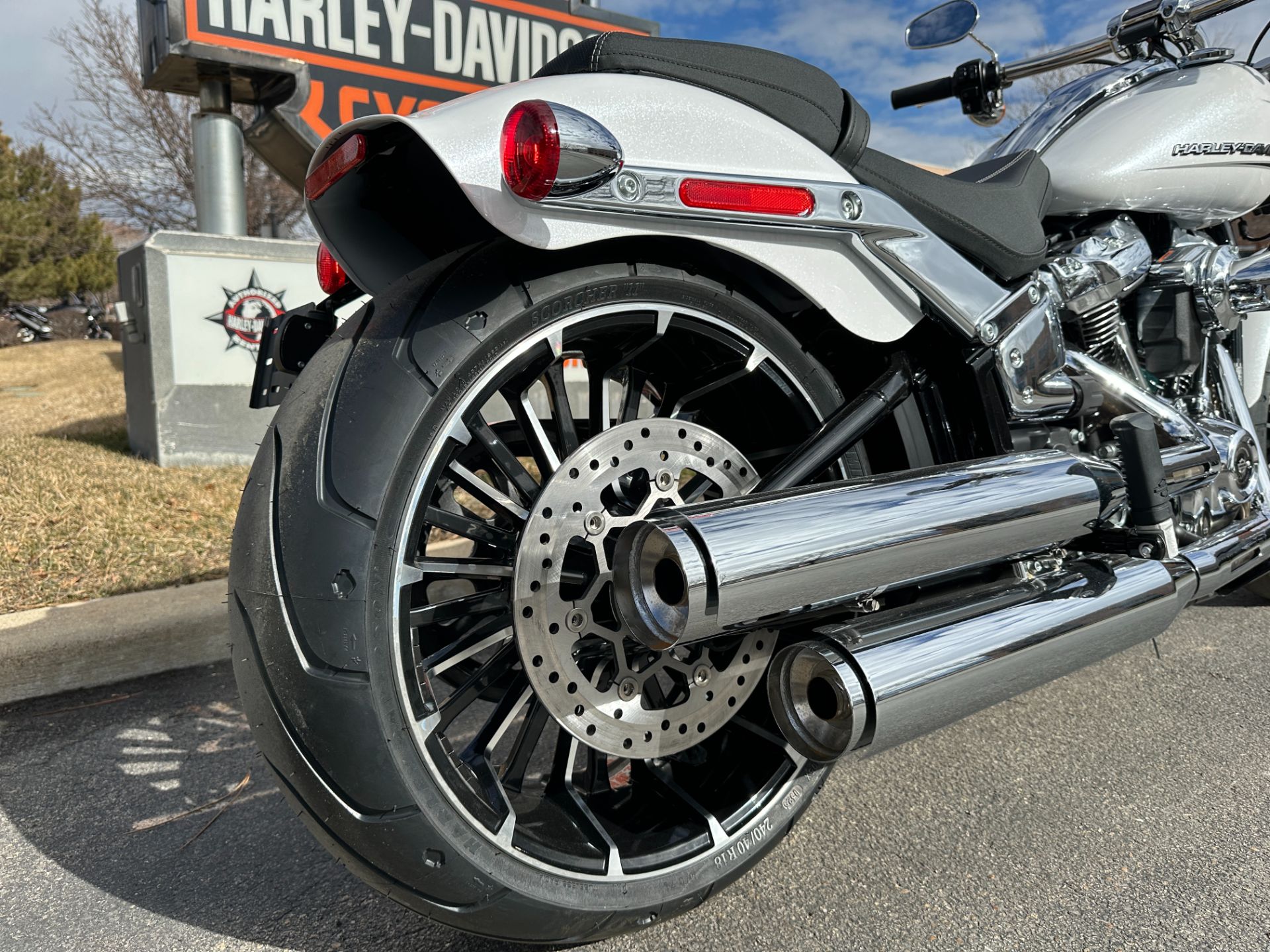 2024 Harley-Davidson Breakout® in Sandy, Utah - Photo 17