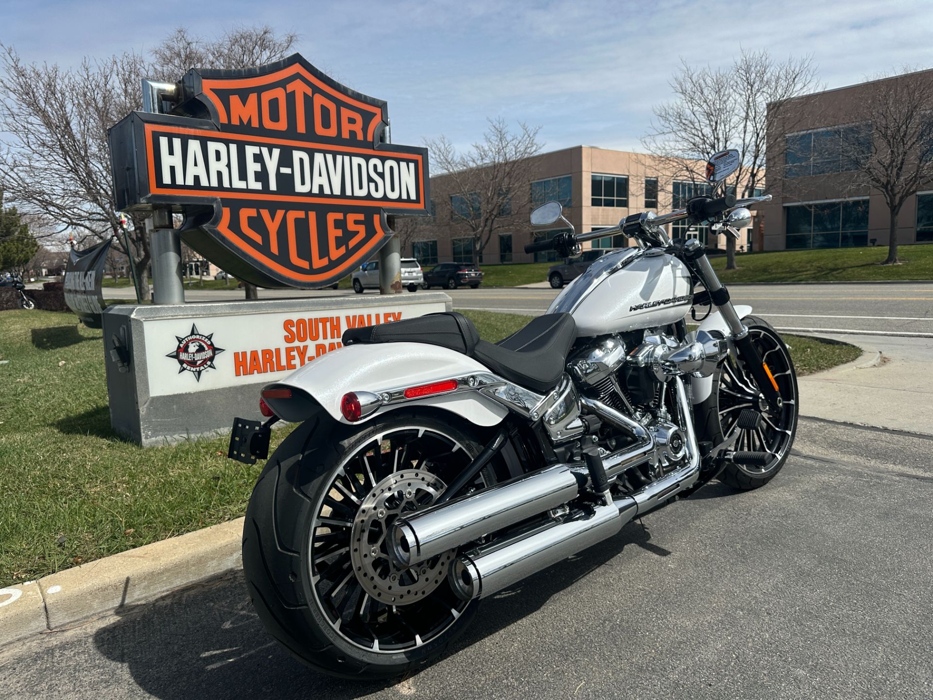 2024 Harley-Davidson Breakout® in Sandy, Utah - Photo 17