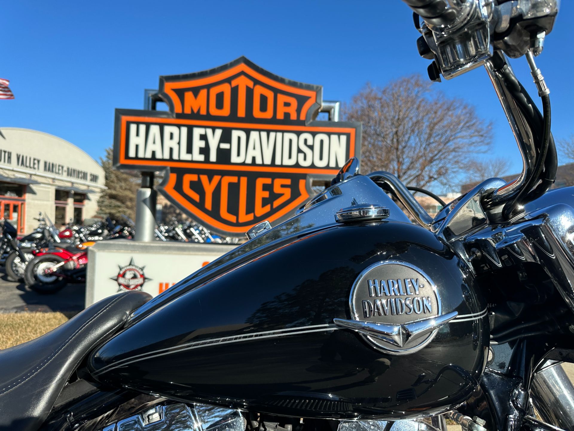 2008 Harley-Davidson Road King® Classic in Sandy, Utah - Photo 3
