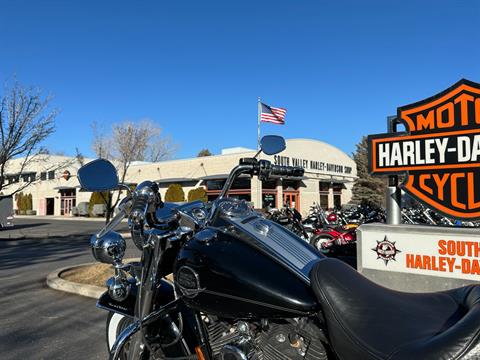 2008 Harley-Davidson Road King® Classic in Sandy, Utah - Photo 12