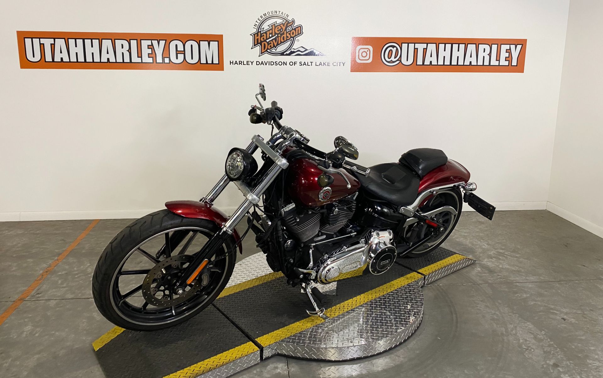 2016 Harley-Davidson Breakout® in Sandy, Utah - Photo 4
