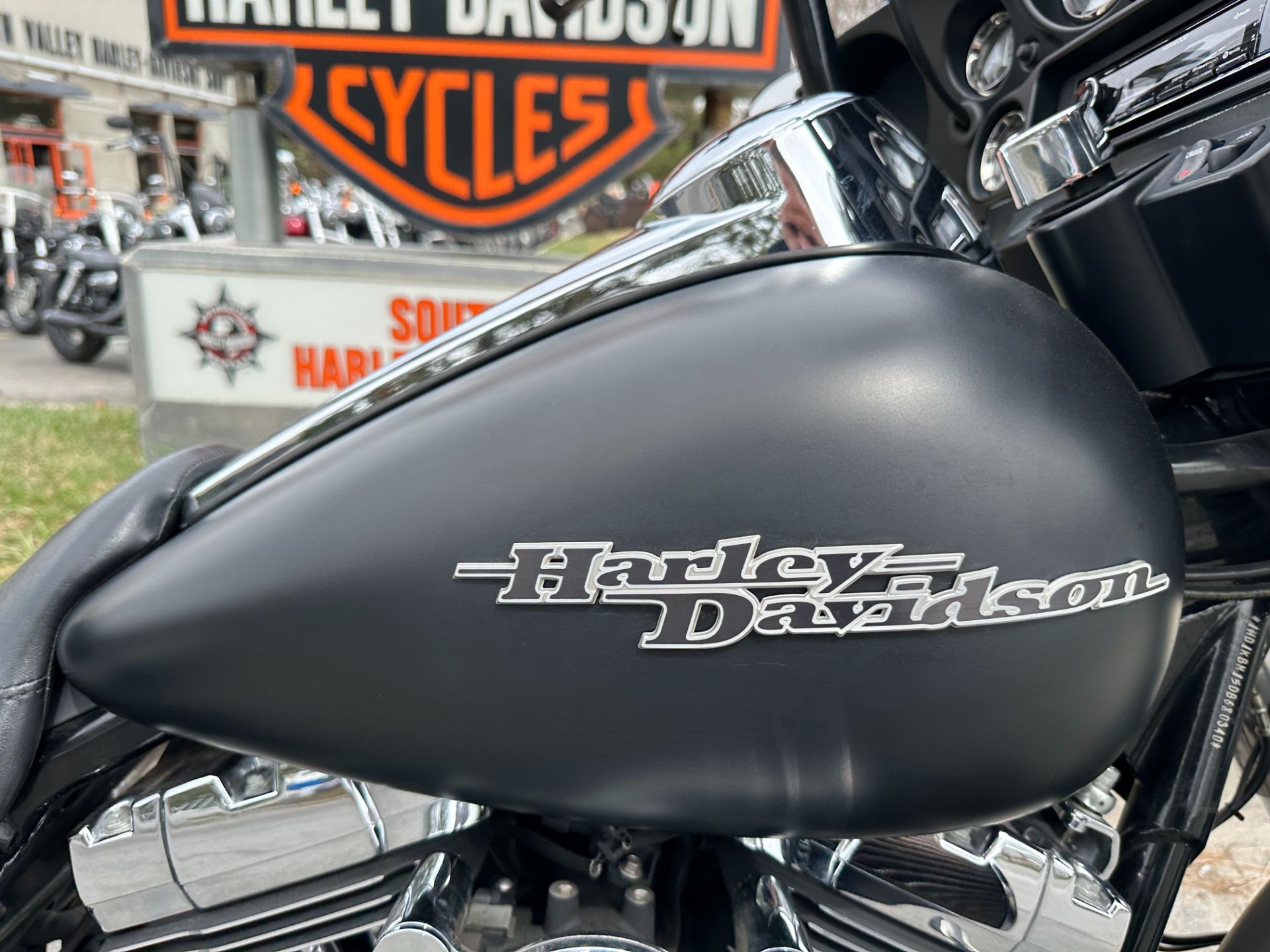 2013 Harley-Davidson Street Glide® in Sandy, Utah - Photo 3