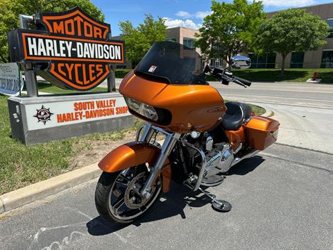 2016 Harley-Davidson Road Glide® in Sandy, Utah - Photo 8