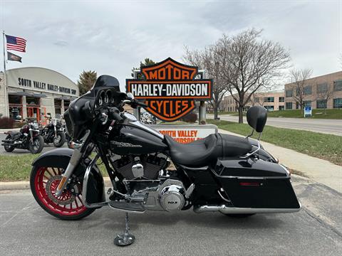 2013 Harley-Davidson Street Glide® in Sandy, Utah - Photo 11