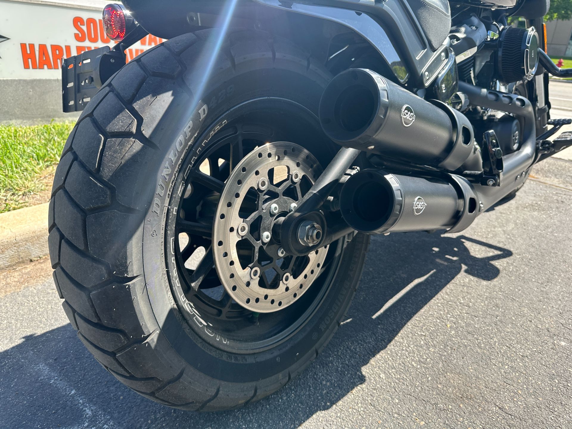 2018 Harley-Davidson Fat Bob® 107 in Sandy, Utah - Photo 15