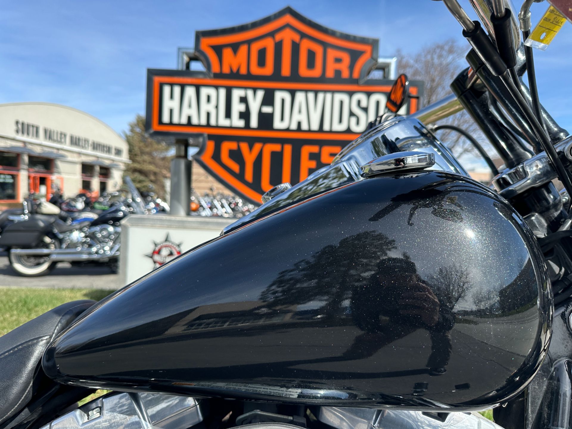 2012 Harley-Davidson Dyna® Fat Bob® in Sandy, Utah - Photo 3