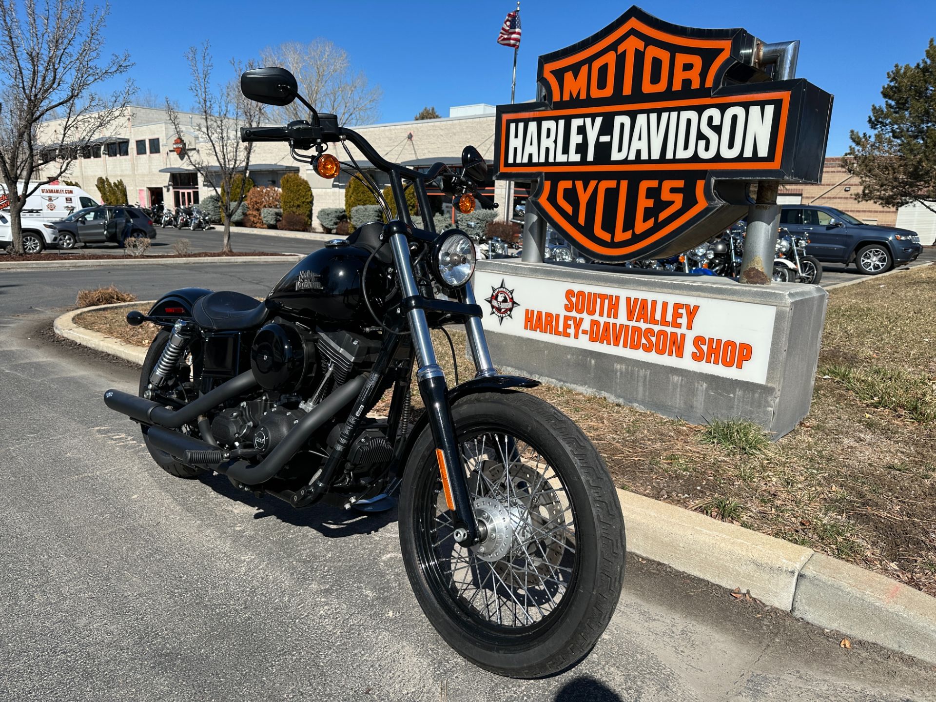 2014 Harley-Davidson Dyna® Street Bob® in Sandy, Utah - Photo 6