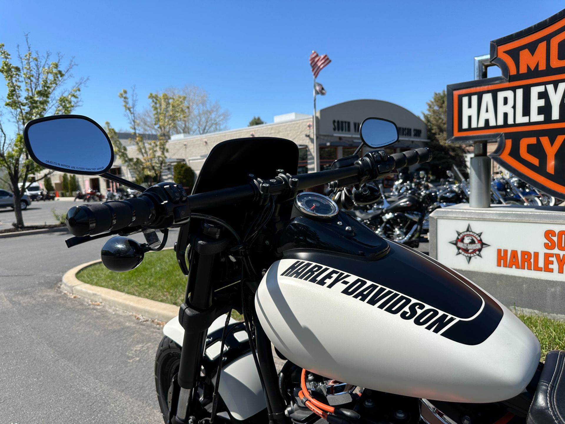 2018 Harley-Davidson Fat Bob® 107 in Sandy, Utah - Photo 12