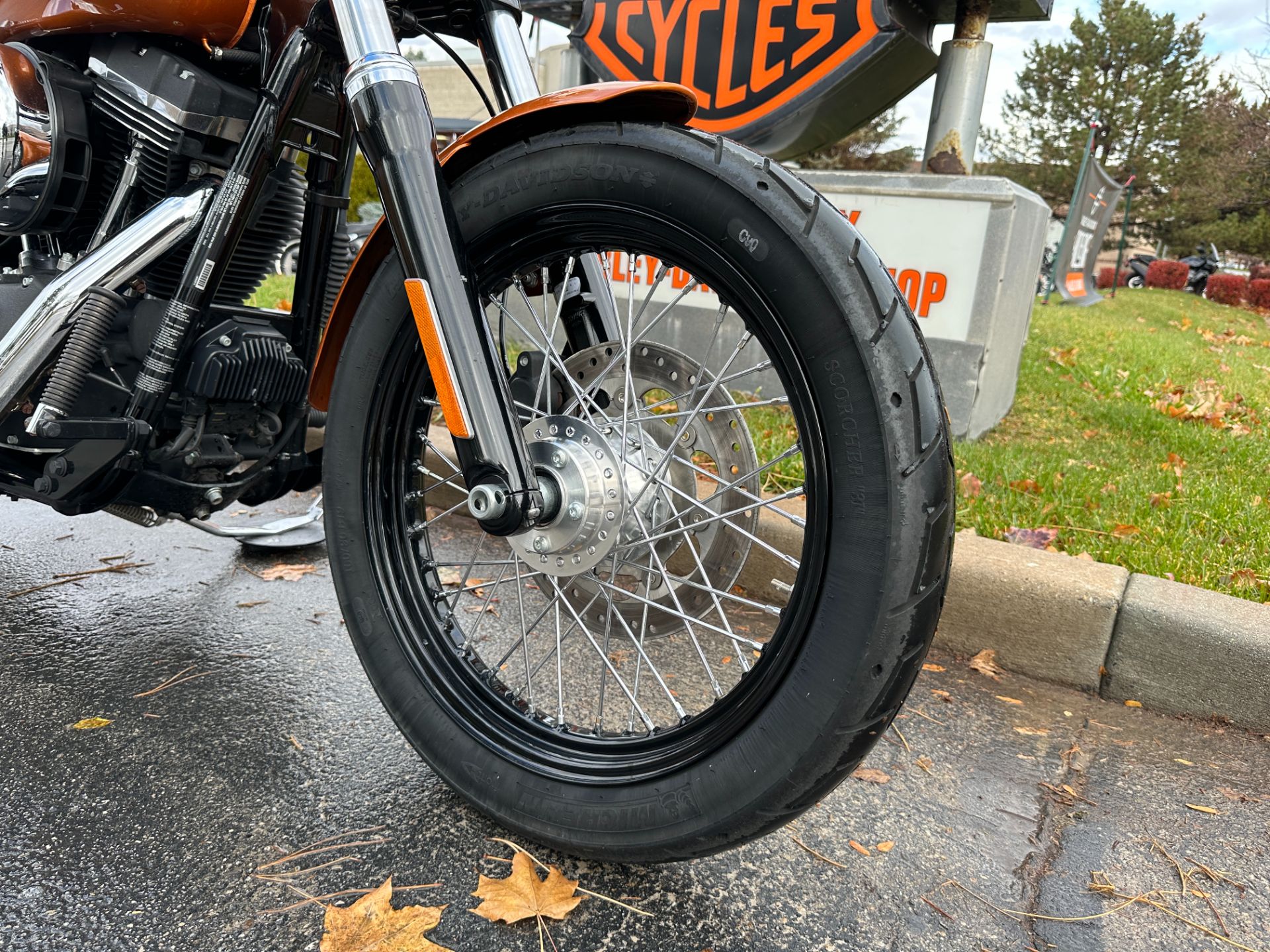 2015 Harley-Davidson Street Bob® in Sandy, Utah - Photo 6