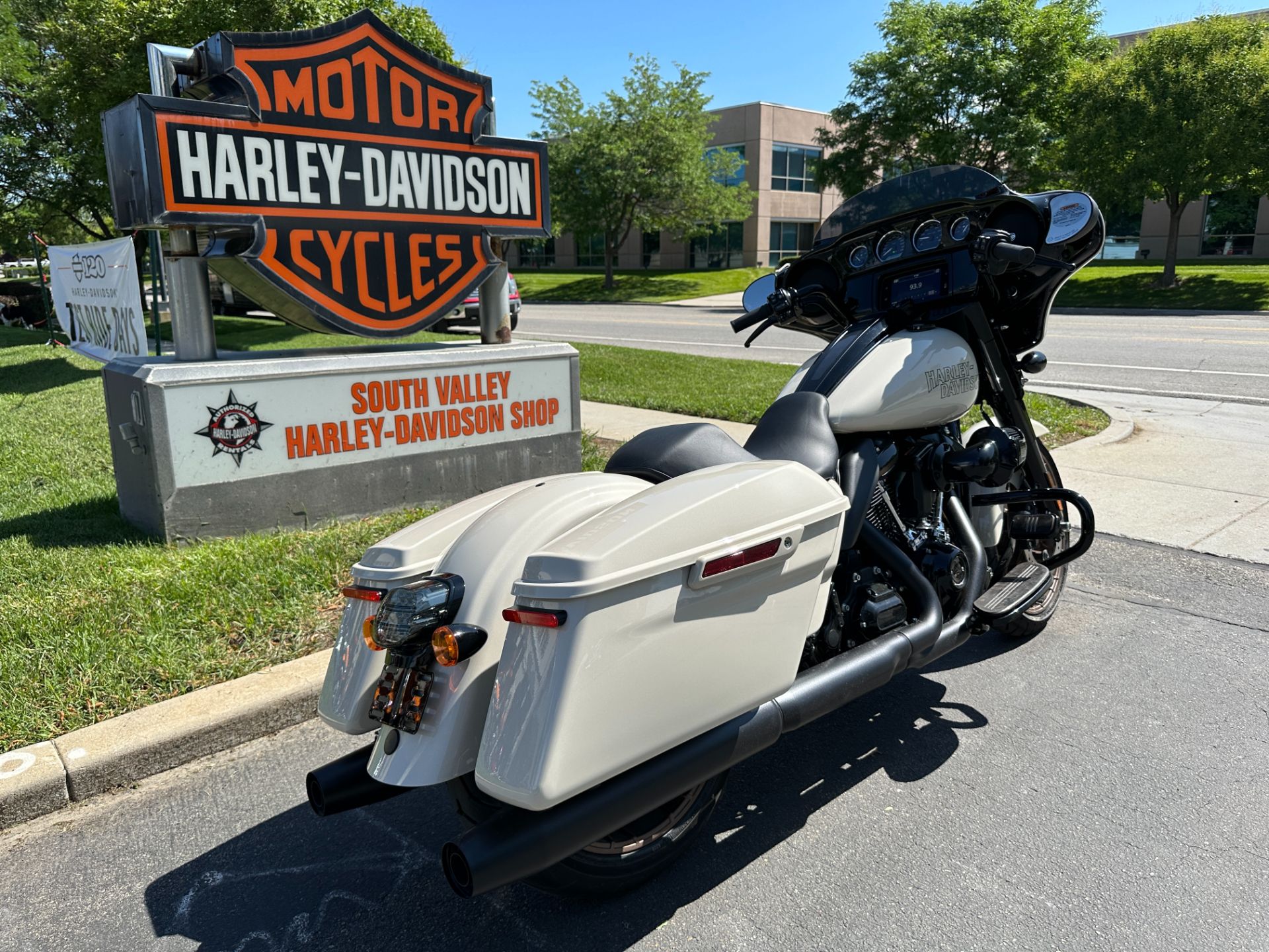 2023 Harley-Davidson Street Glide® ST in Sandy, Utah - Photo 19