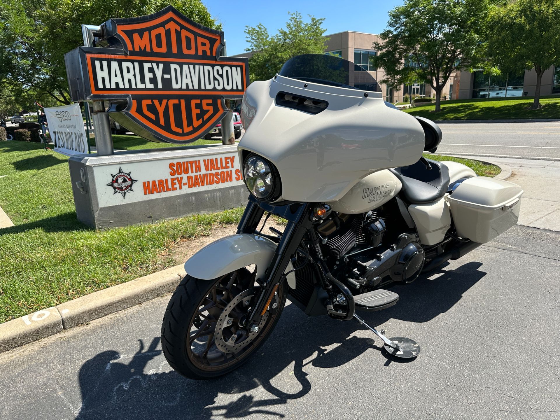 2023 Harley-Davidson Street Glide® ST in Sandy, Utah - Photo 8
