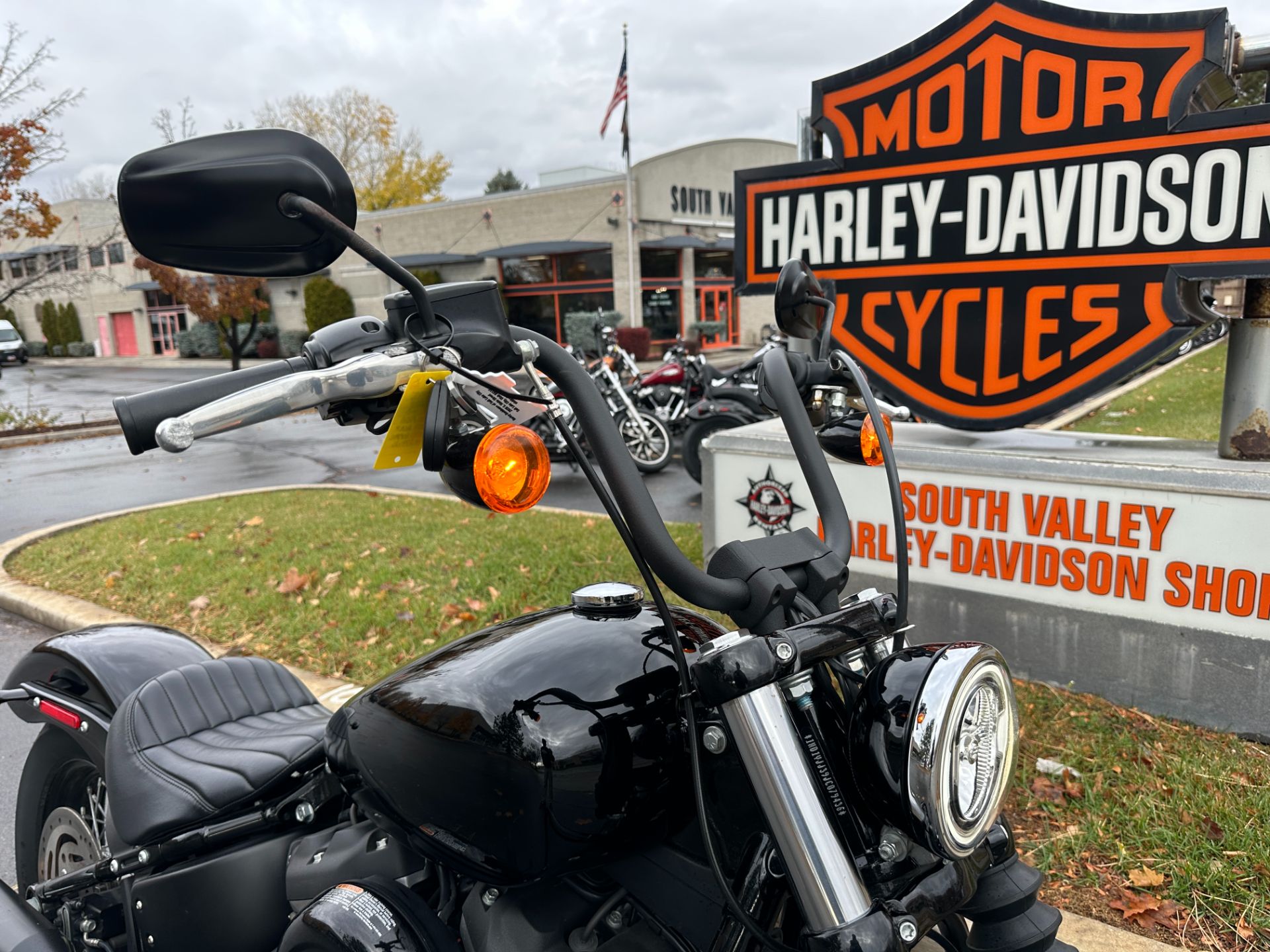 2018 Harley-Davidson Street Bob® 107 in Sandy, Utah - Photo 5