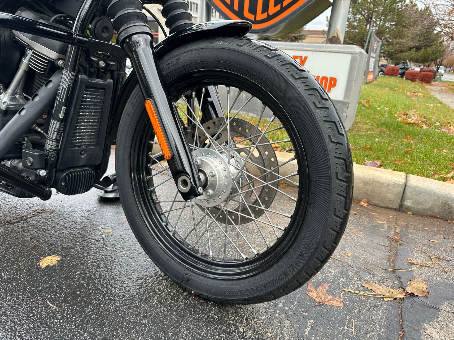 2018 Harley-Davidson Street Bob® 107 in Sandy, Utah - Photo 6