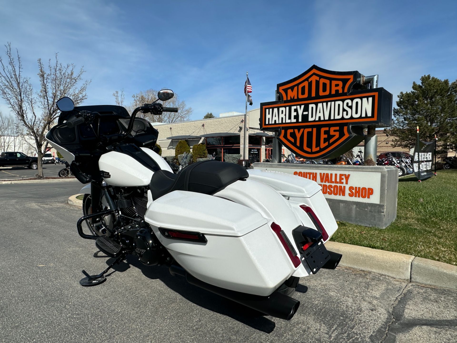 2024 Harley-Davidson Road Glide® in Sandy, Utah - Photo 14