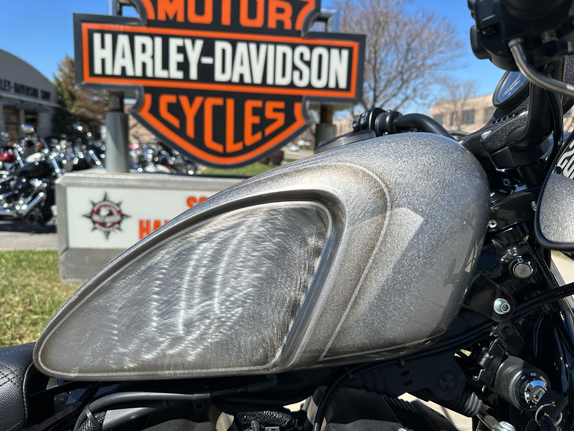 2020 Harley-Davidson Iron 883™ in Sandy, Utah - Photo 3