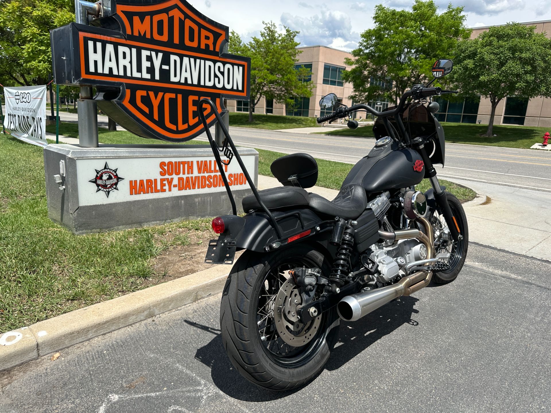 2009 Harley-Davidson Dyna Street Bob in Sandy, Utah - Photo 16