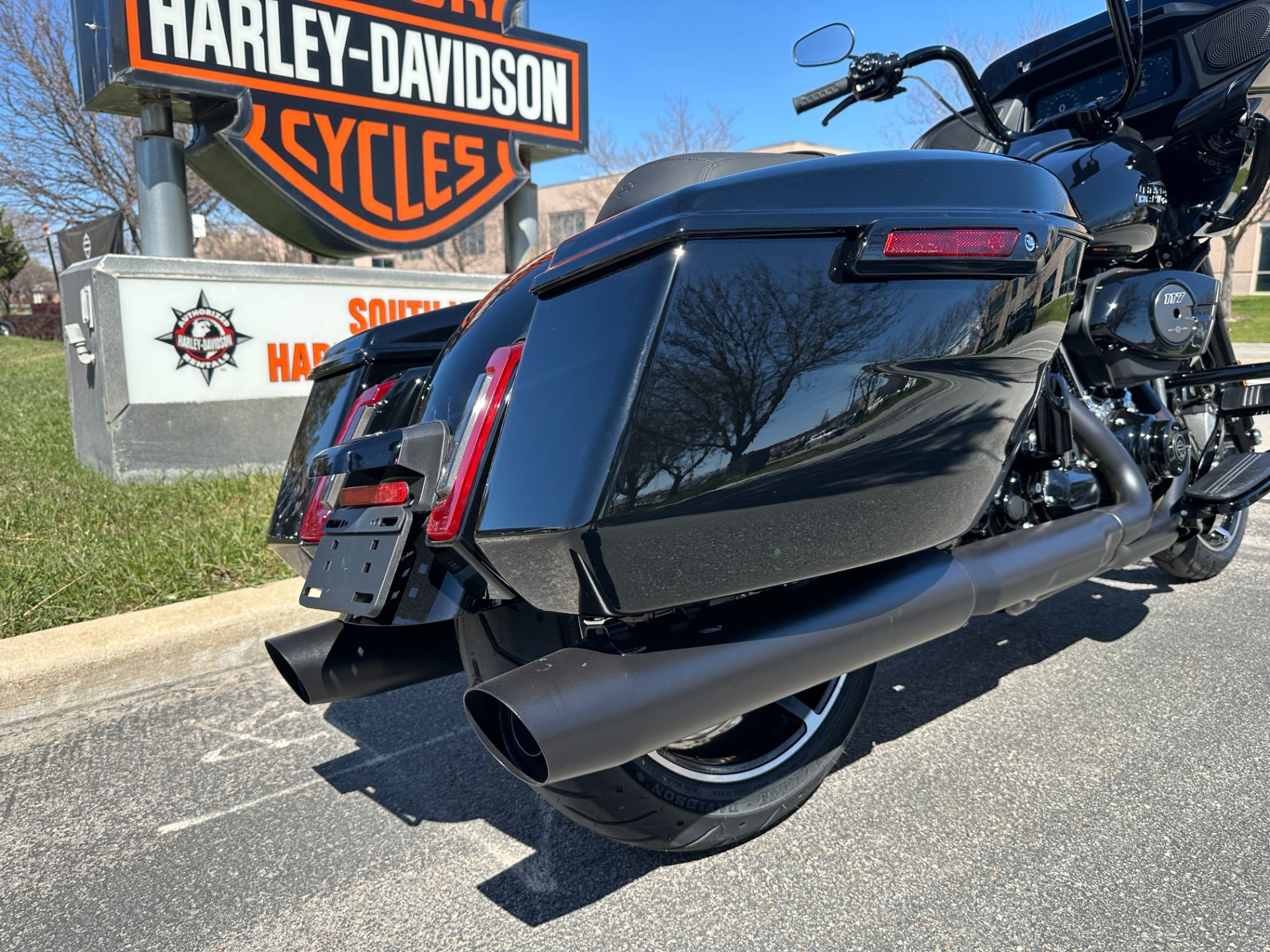 2024 Harley-Davidson Road Glide® in Sandy, Utah - Photo 18