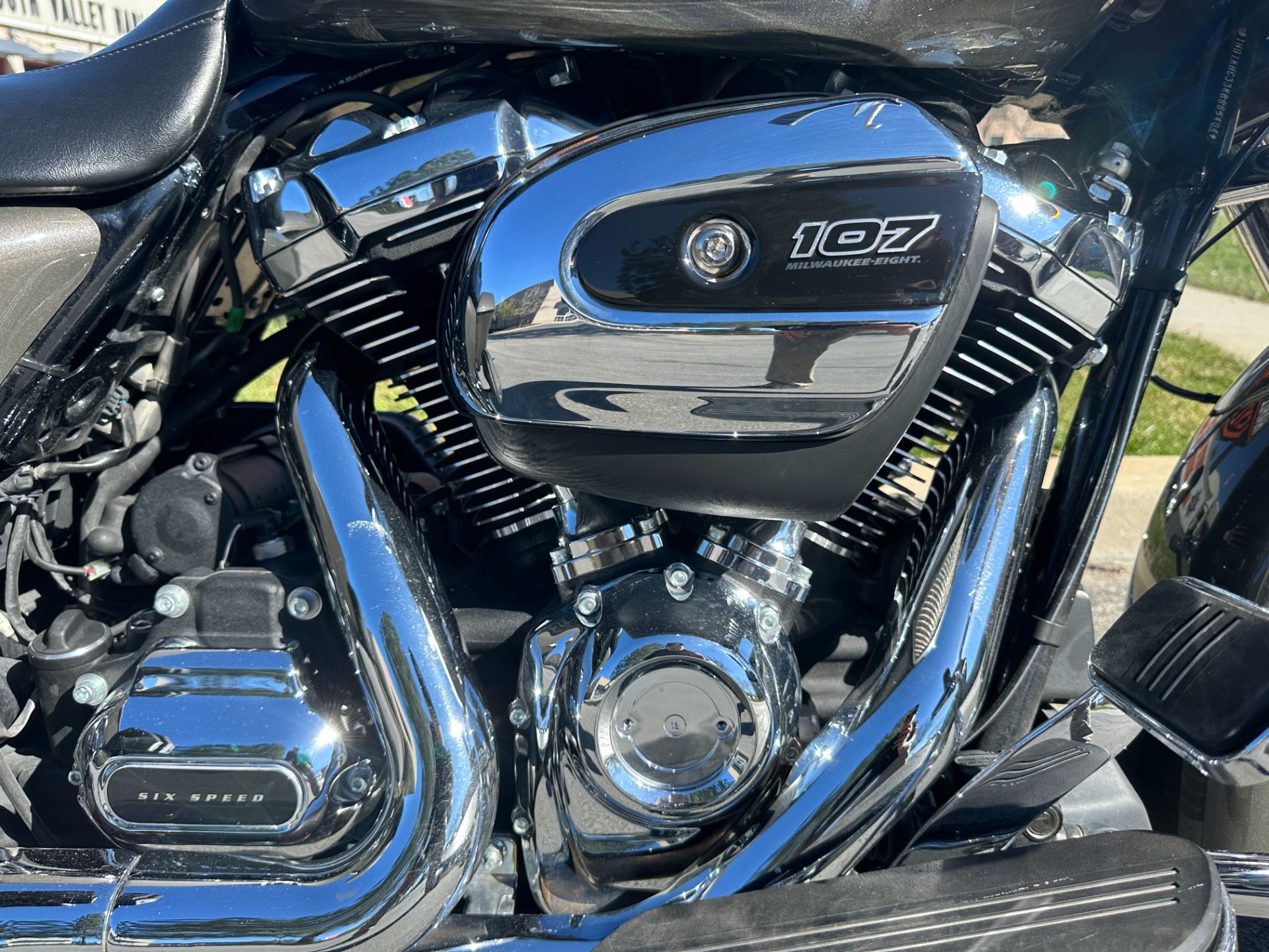 2019 Harley-Davidson Road Glide® in Sandy, Utah - Photo 4