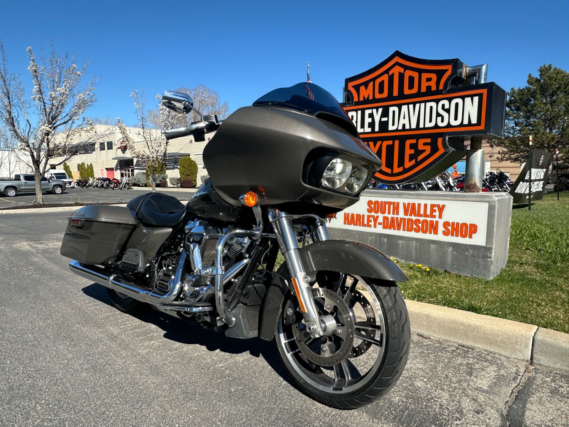 2019 Harley-Davidson Road Glide® in Sandy, Utah - Photo 2