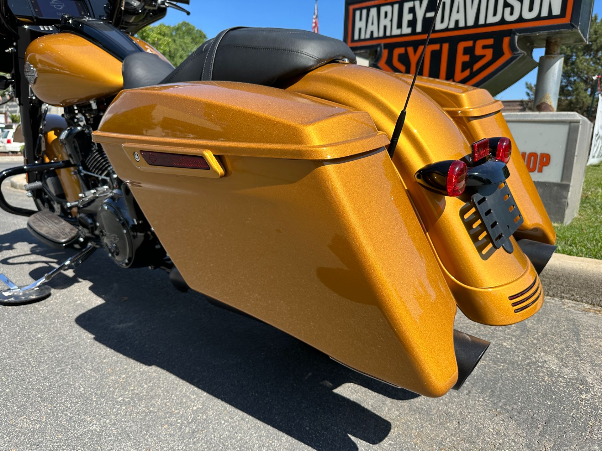 2023 Harley-Davidson Street Glide® Special in Sandy, Utah - Photo 14