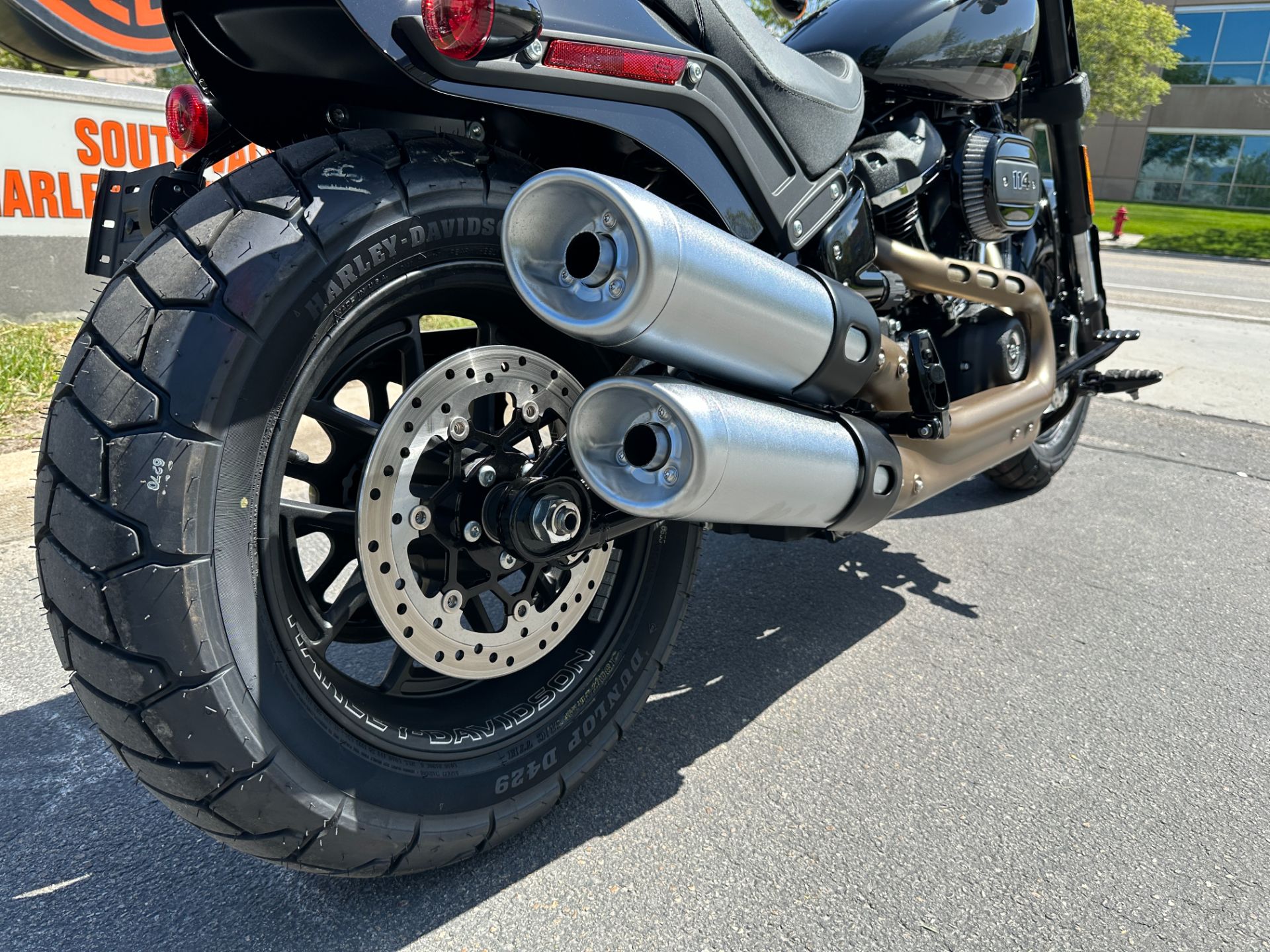 2023 Harley-Davidson Fat Bob® 114 in Sandy, Utah - Photo 17