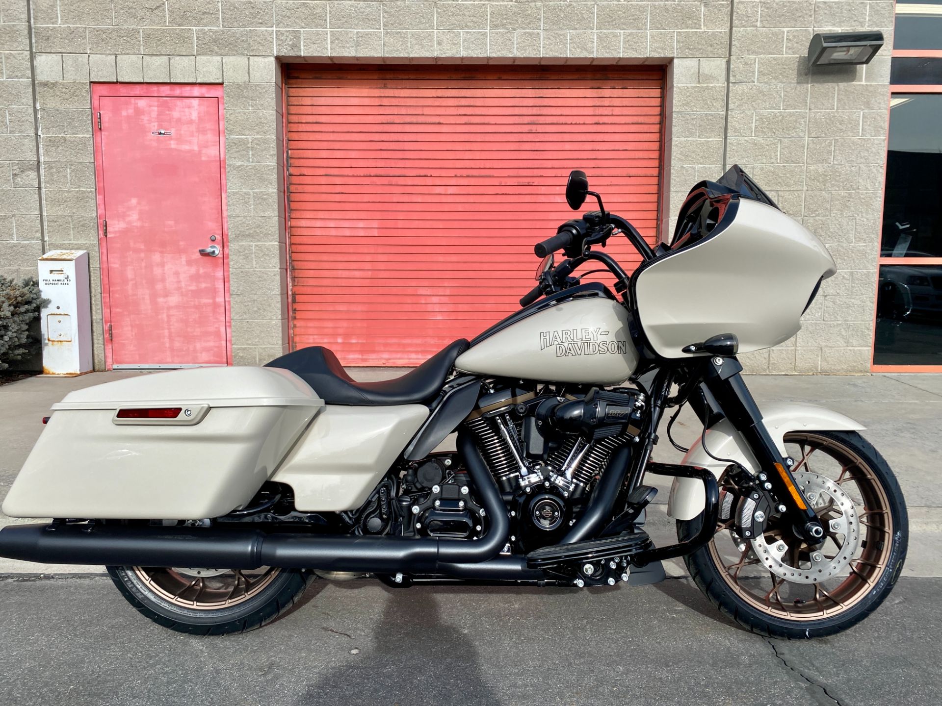 2023 Harley-Davidson Road Glide® ST in Sandy, Utah - Photo 1