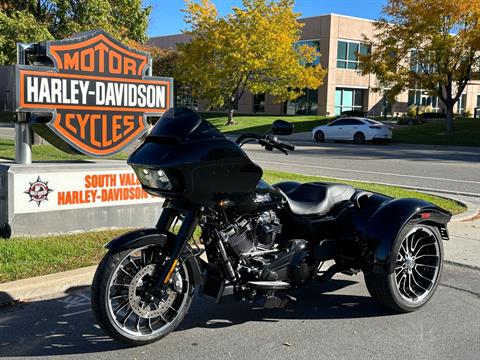 2023 Harley-Davidson Road Glide® 3 in Sandy, Utah - Photo 8
