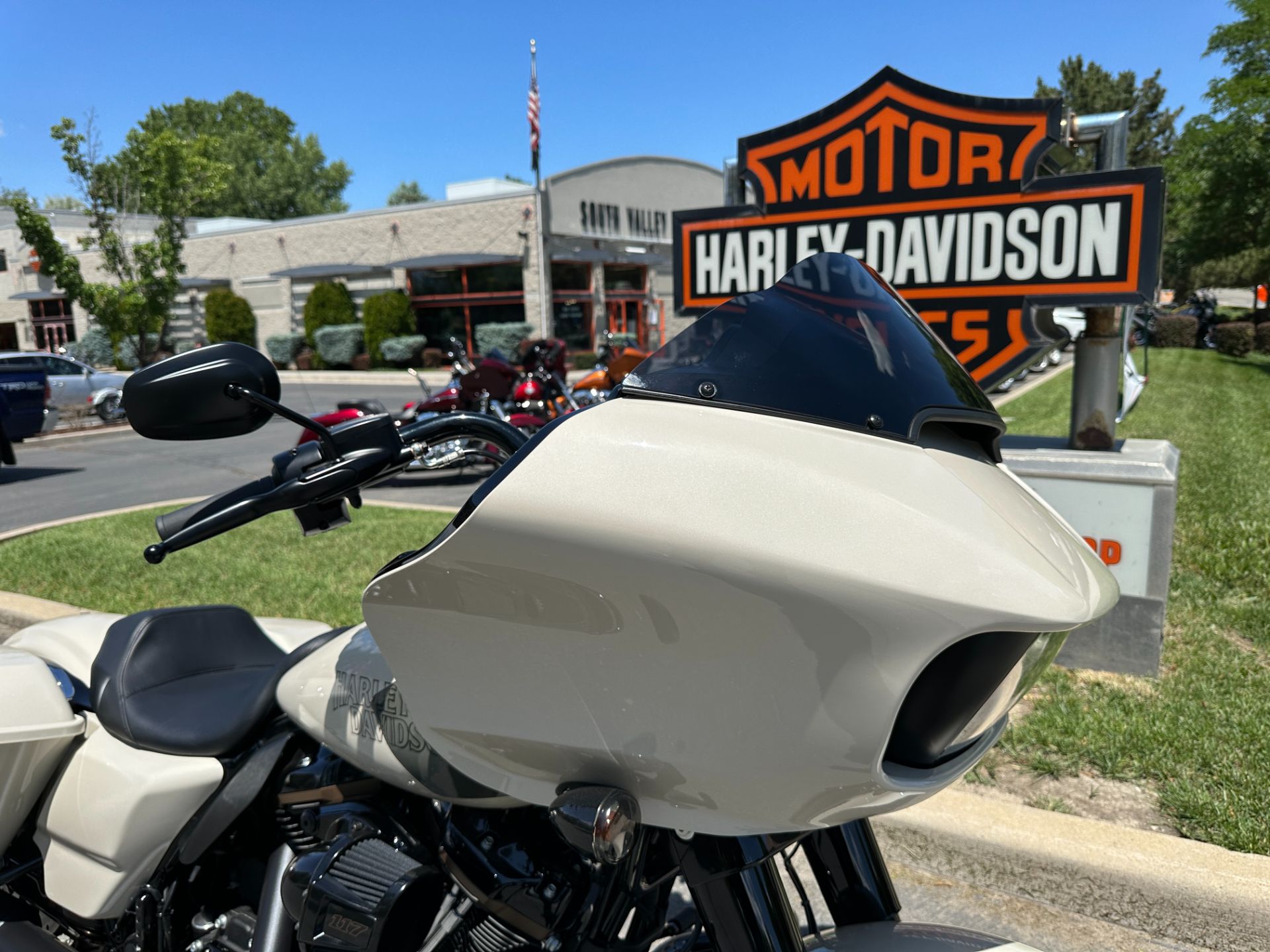 2023 Harley-Davidson Road Glide® ST in Sandy, Utah - Photo 5