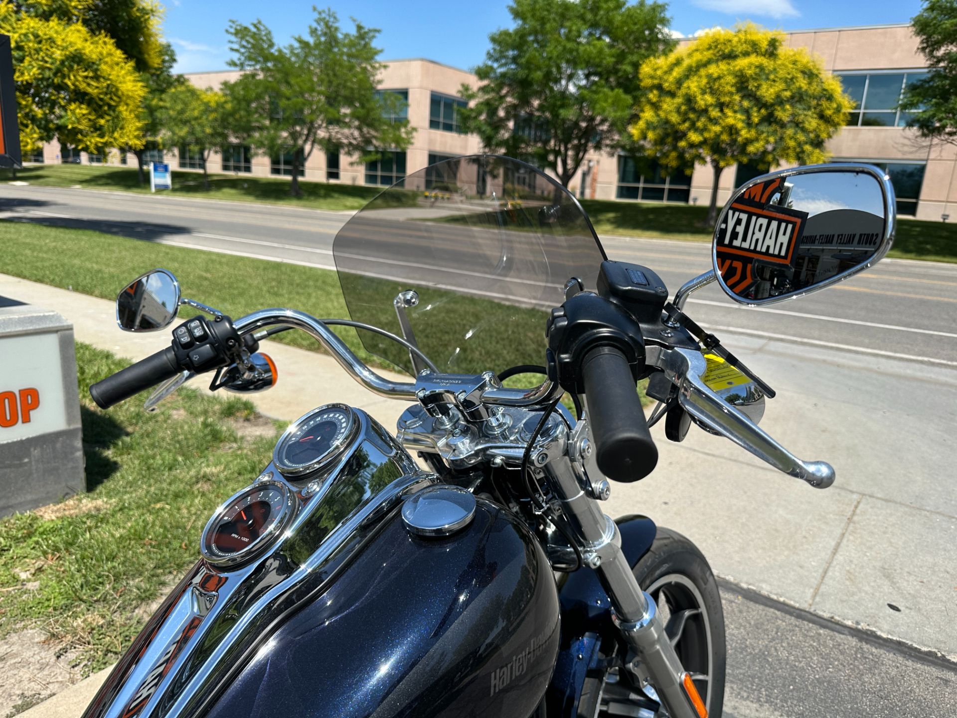 2019 Harley-Davidson Low Rider® in Sandy, Utah - Photo 18