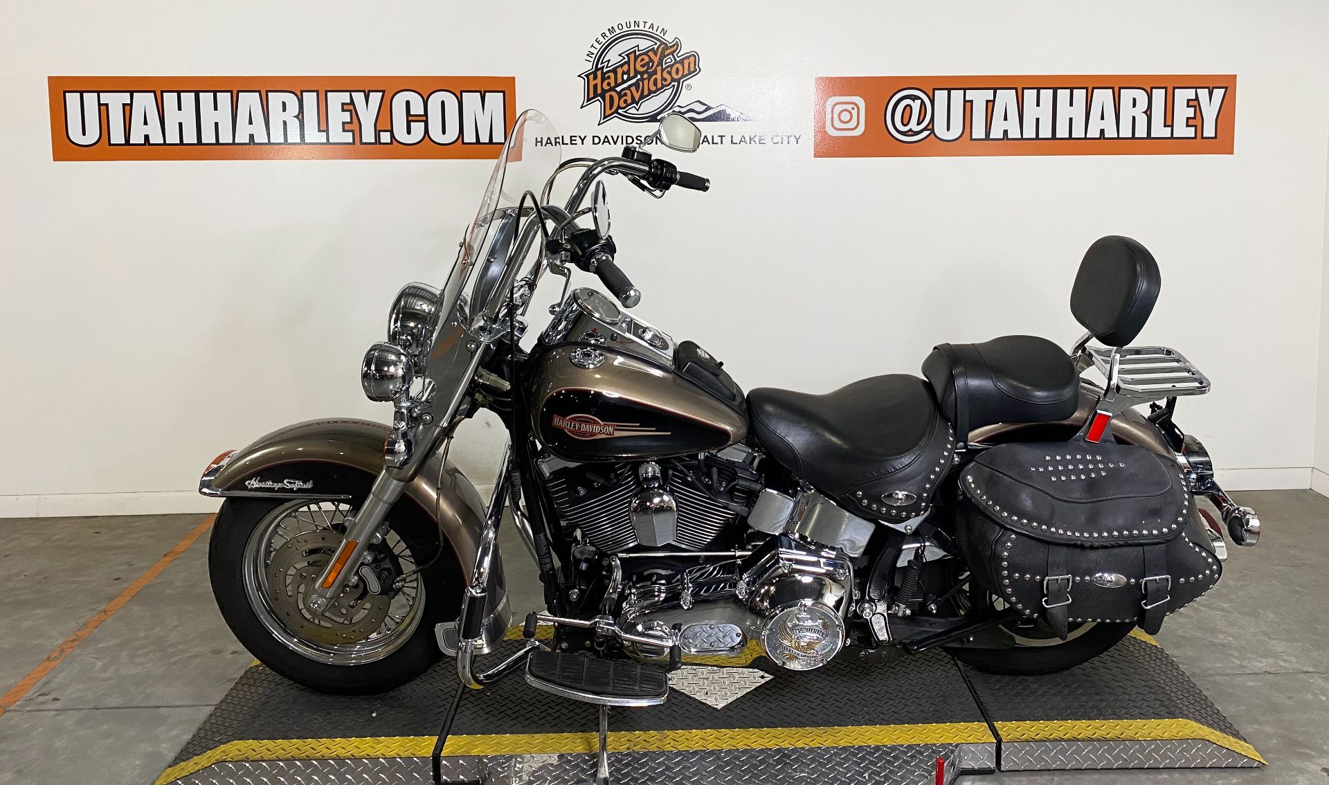 2005 Harley-Davidson FLSTCI Heritage Softail® Classic® Peace Officer Special Edition in Salt Lake City, Utah - Photo 5