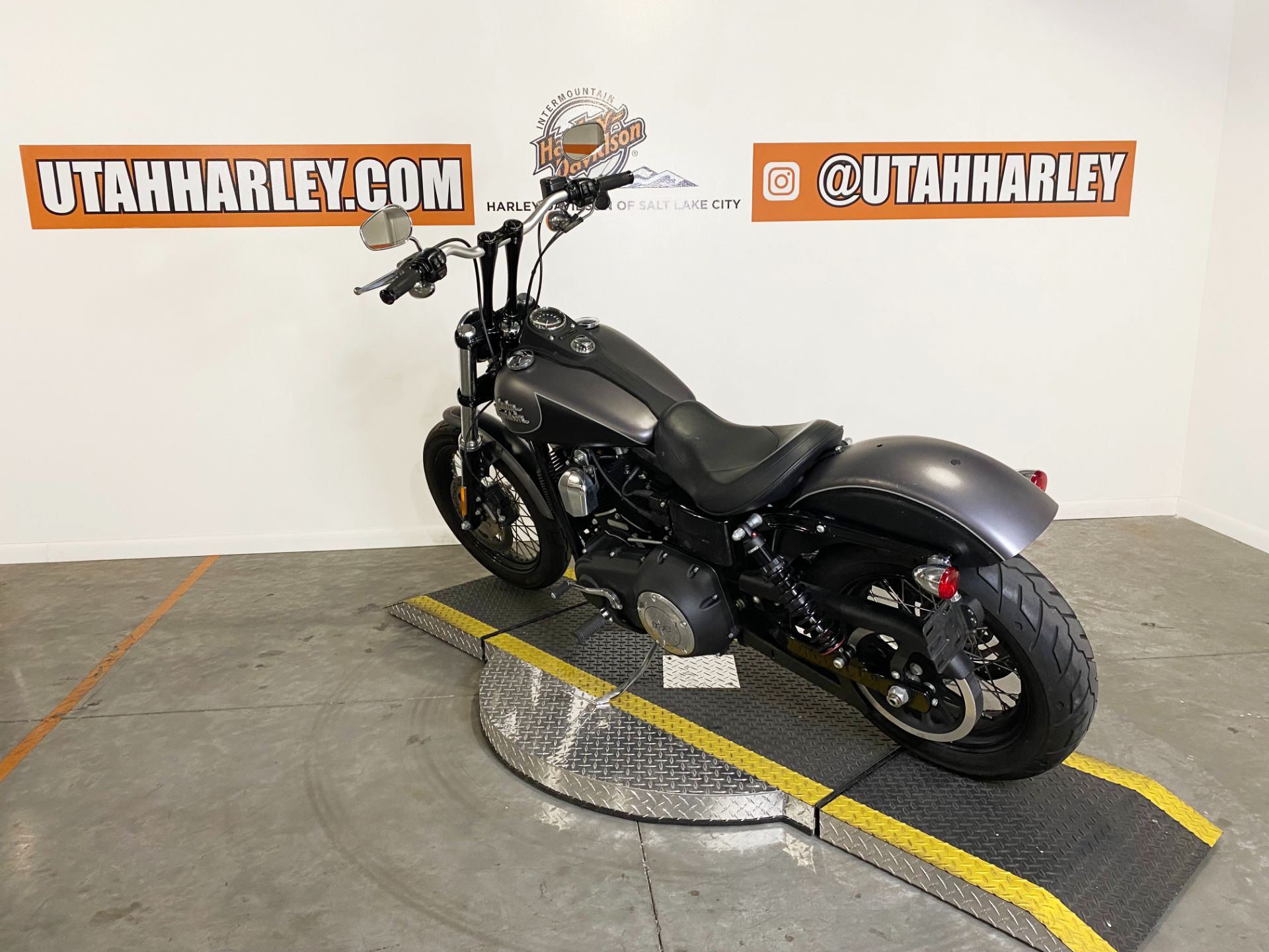 2017 Harley-Davidson Street Bob in Salt Lake City, Utah - Photo 6