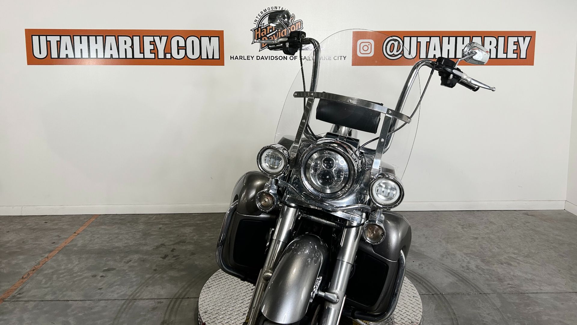 2017 Harley-Davidson Road King® in Salt Lake City, Utah - Photo 3