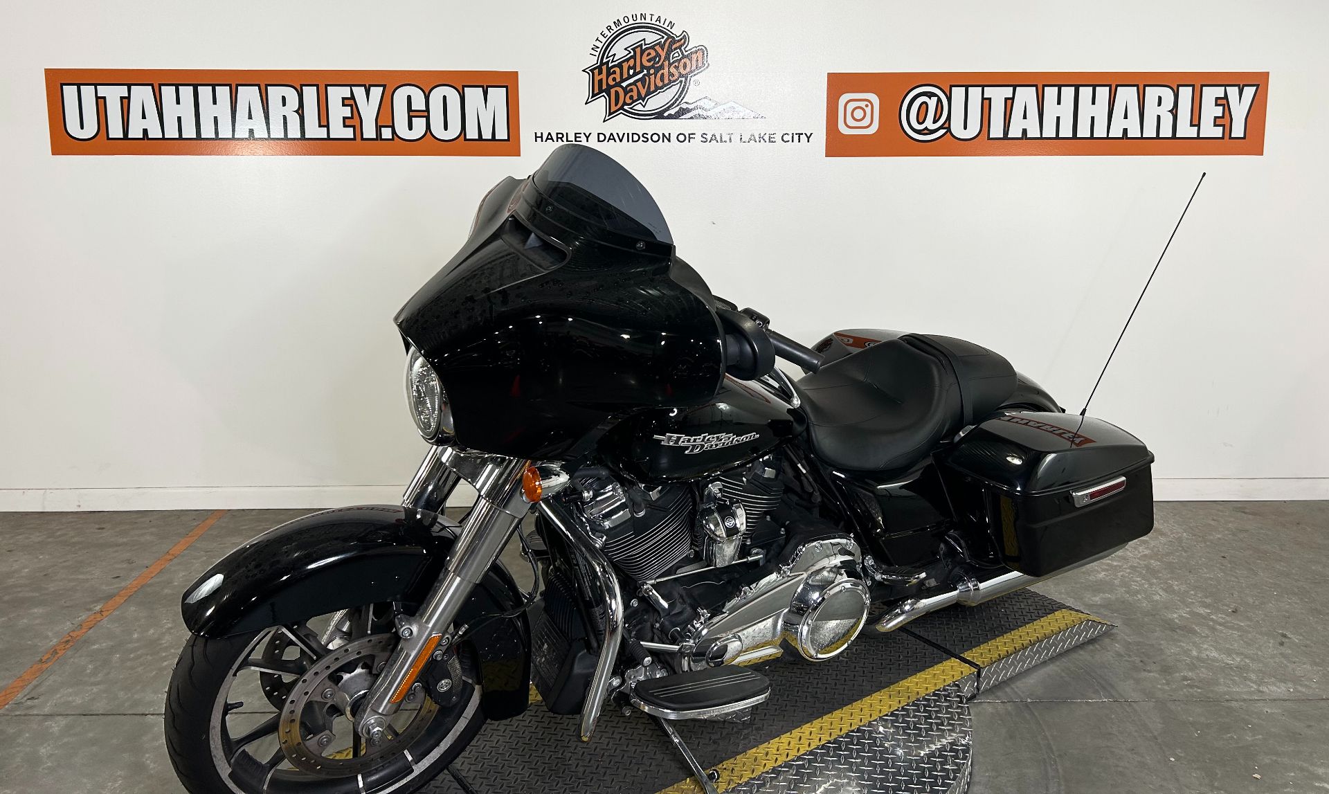 2020 Harley-Davidson Street Glide® in Salt Lake City, Utah - Photo 4