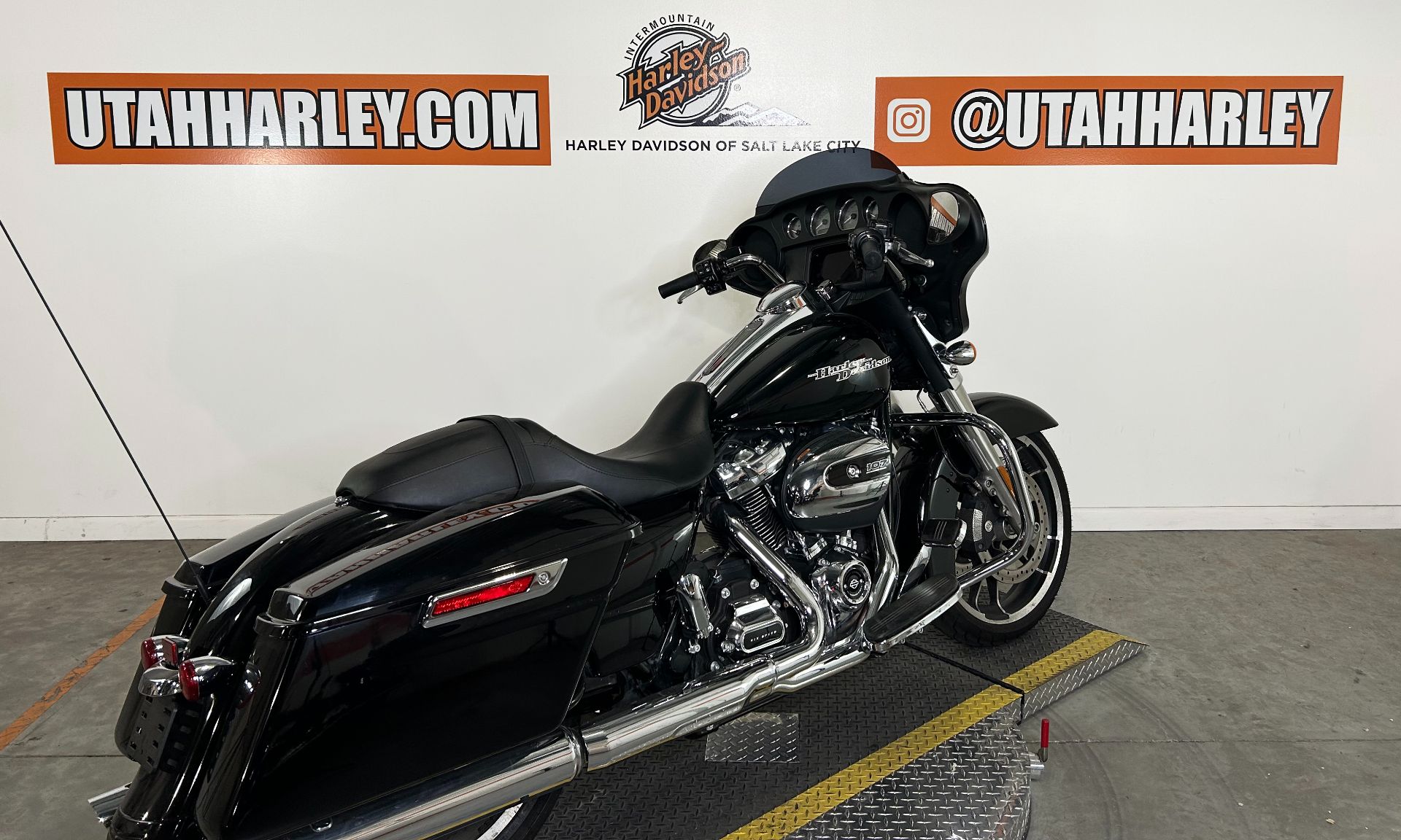 2020 Harley-Davidson Street Glide® in Salt Lake City, Utah - Photo 8