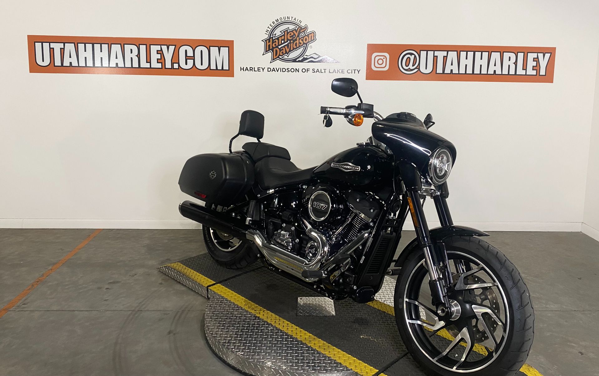 2020 Harley-Davidson Sport Glide® in Salt Lake City, Utah - Photo 2