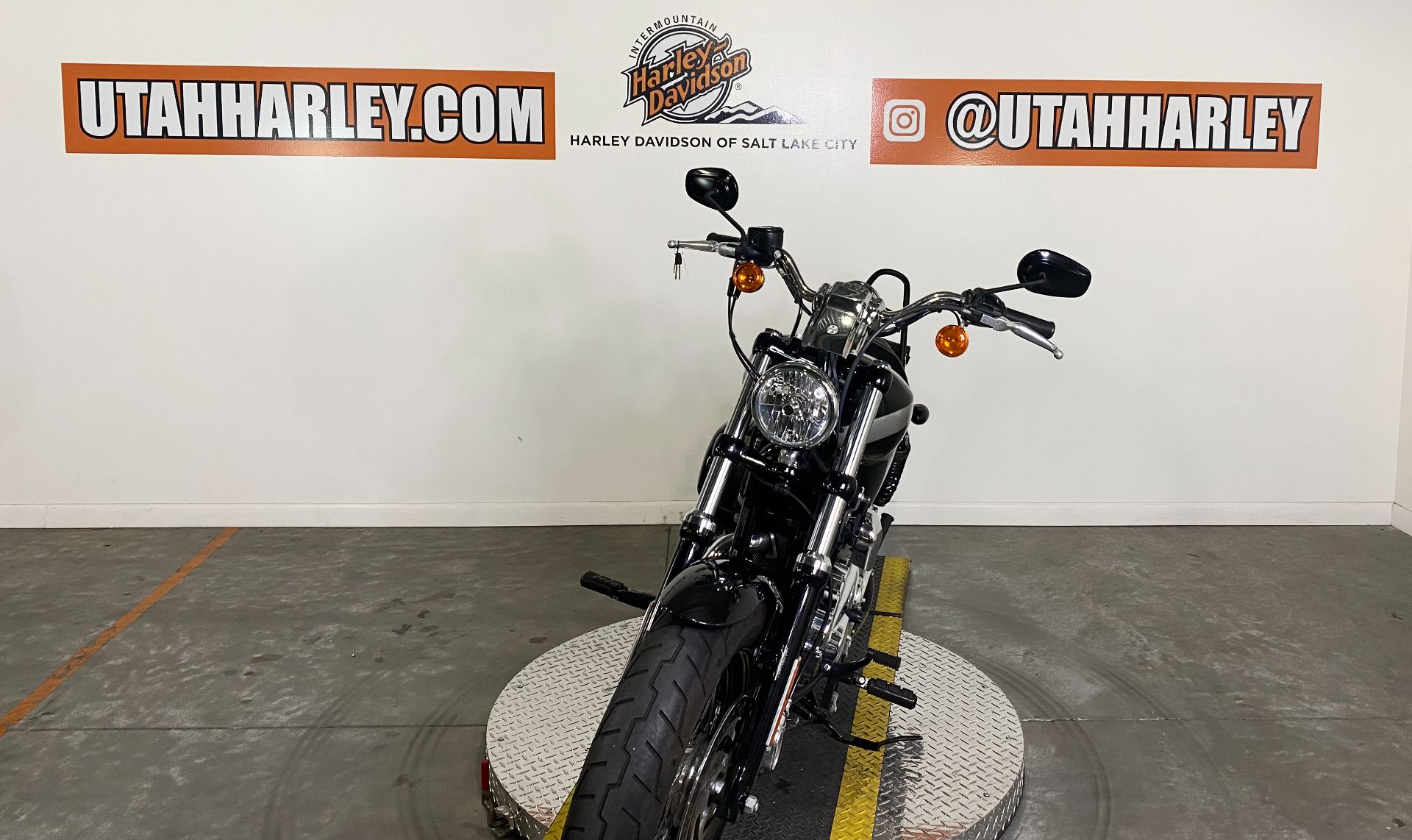 2018 Harley-Davidson 1200 Custom in Salt Lake City, Utah - Photo 3
