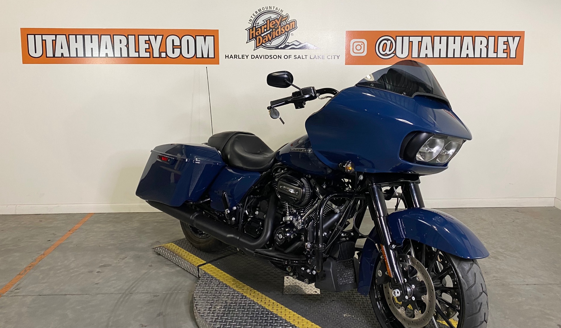 2019 Harley-Davidson Road Glide® Special in Salt Lake City, Utah - Photo 2