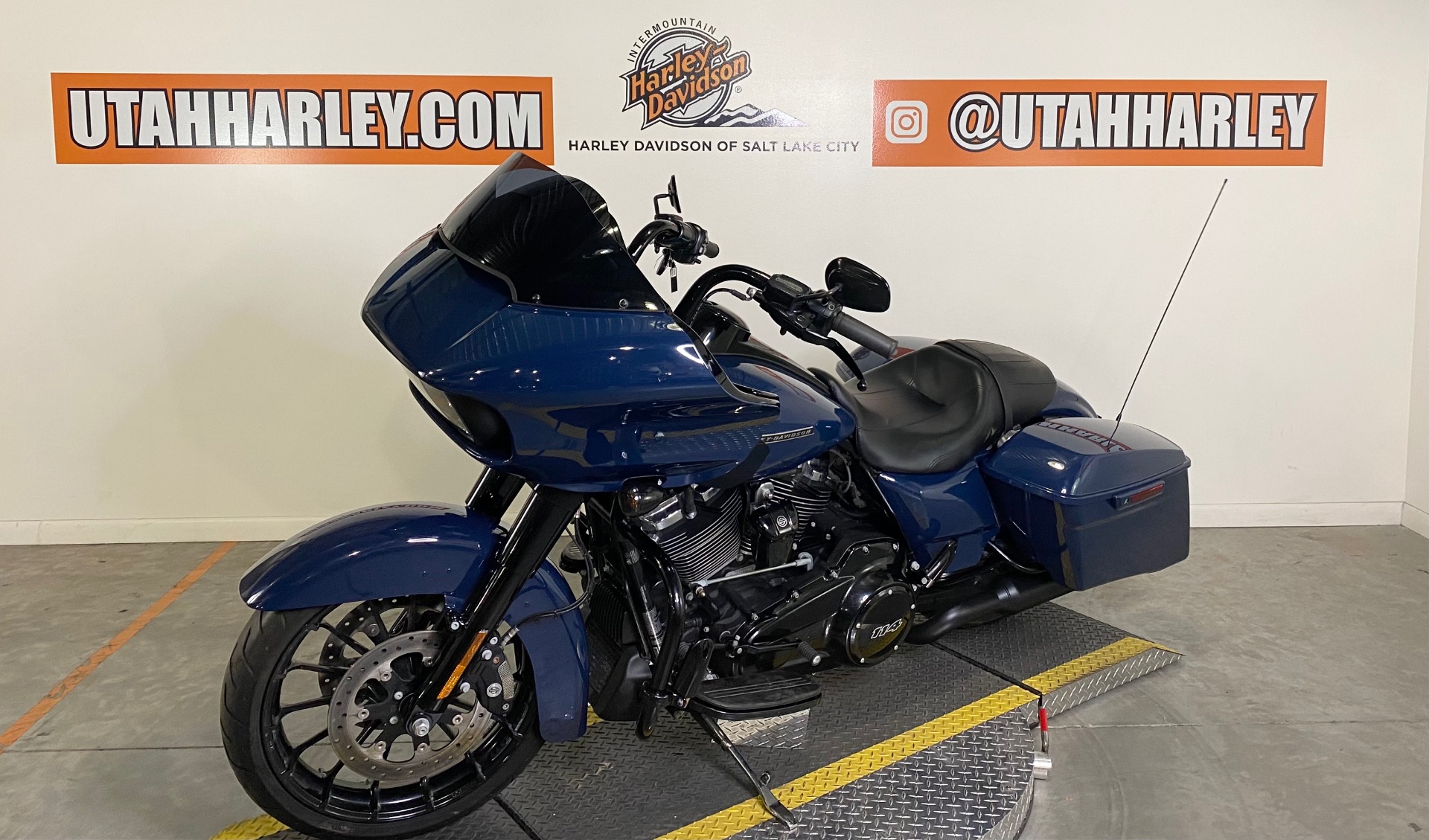 2019 Harley-Davidson Road Glide® Special in Salt Lake City, Utah - Photo 4