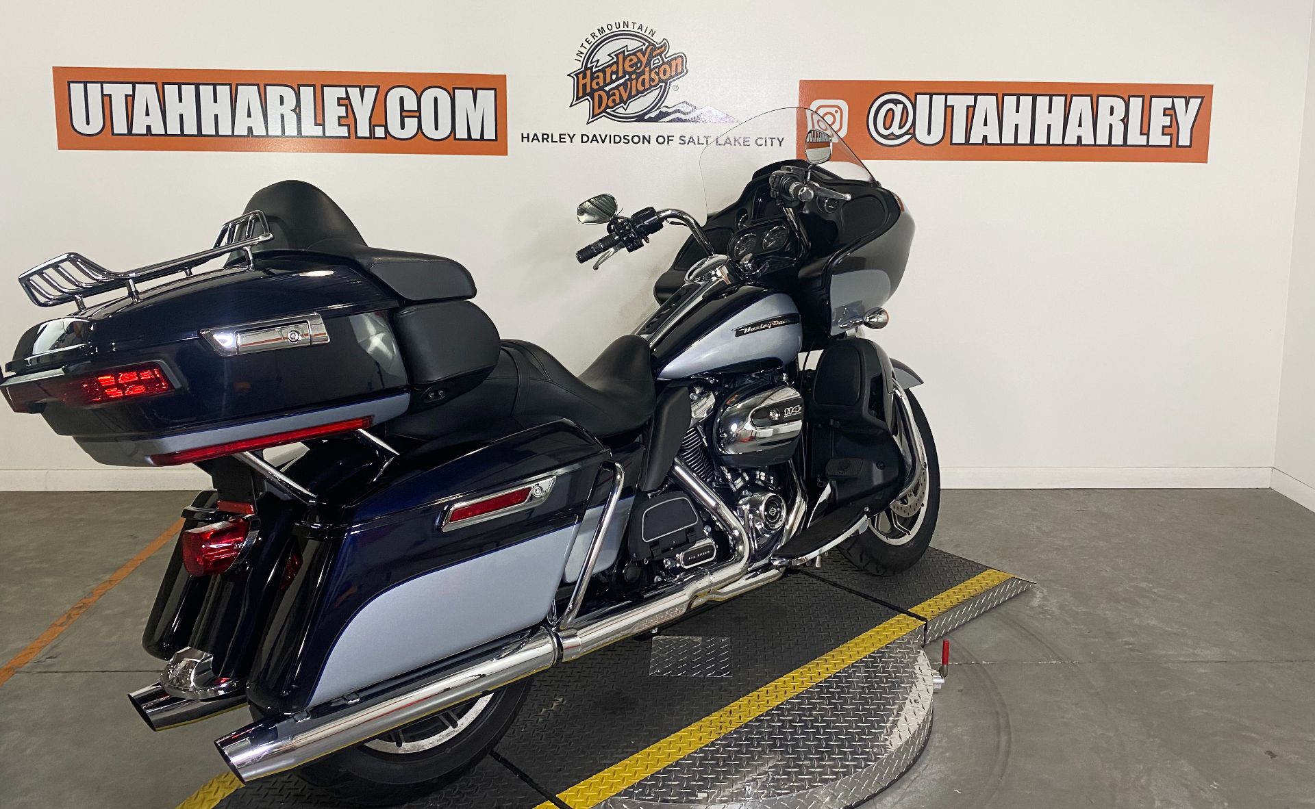 2019 Harley-Davidson Road Glide® Ultra in Salt Lake City, Utah - Photo 8