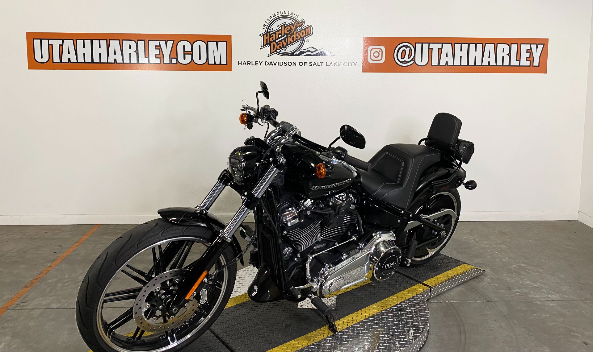 2018 Harley-Davidson Breakout® 114 in Salt Lake City, Utah - Photo 4