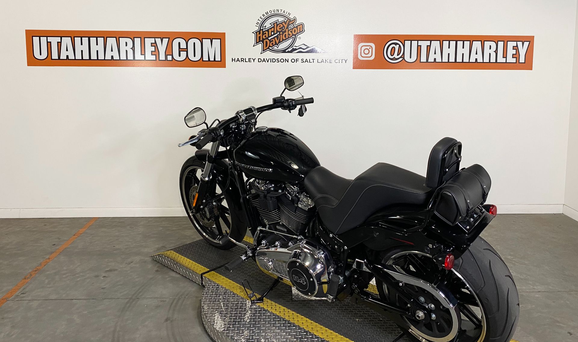 2018 Harley-Davidson Breakout® 114 in Salt Lake City, Utah - Photo 6