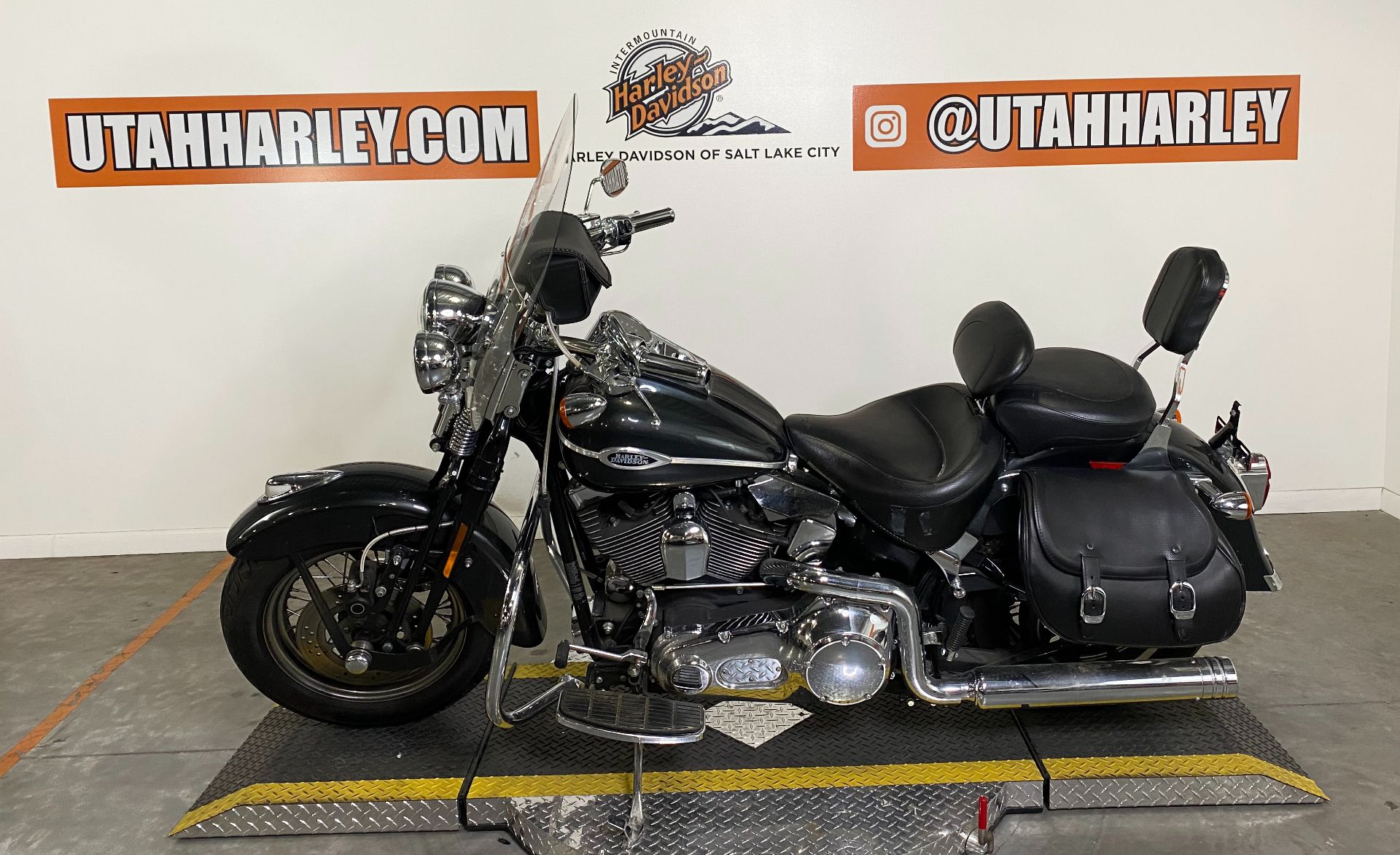 2005 Harley-Davidson FLSTSC/FLSTSCI Softail® Springer® Classic in Salt Lake City, Utah - Photo 5