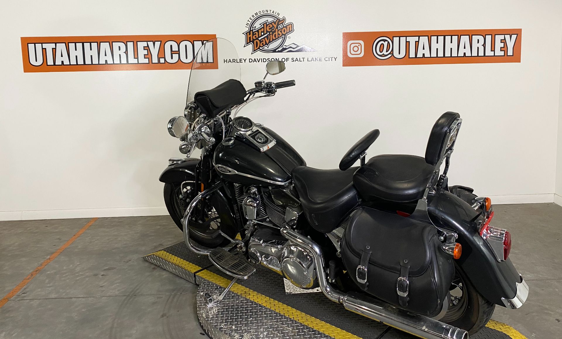 2005 Harley-Davidson FLSTSC/FLSTSCI Softail® Springer® Classic in Salt Lake City, Utah - Photo 6