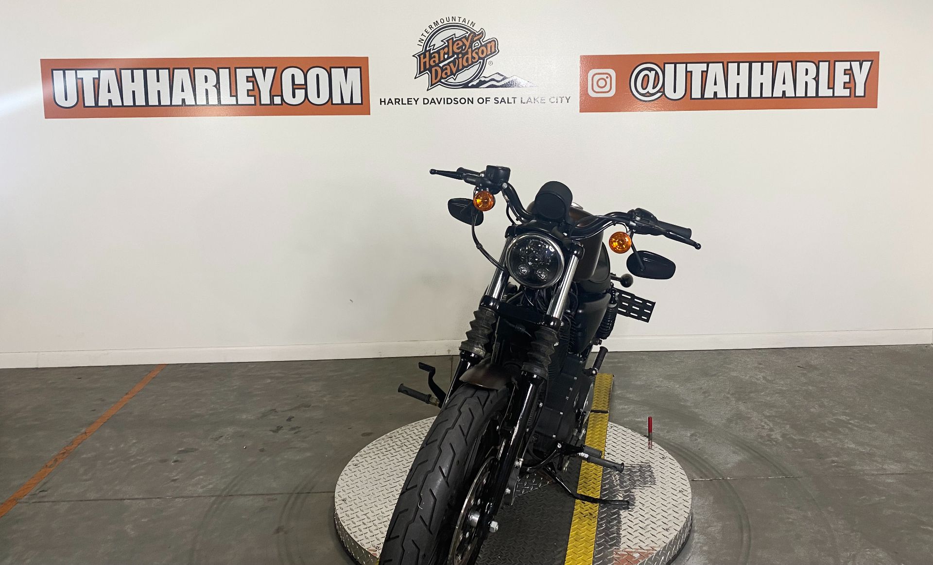 2019 Harley-Davidson Iron 883™ in Salt Lake City, Utah - Photo 3
