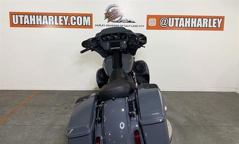 2018 Harley-Davidson CVO™ Street Glide® in Salt Lake City, Utah - Photo 7