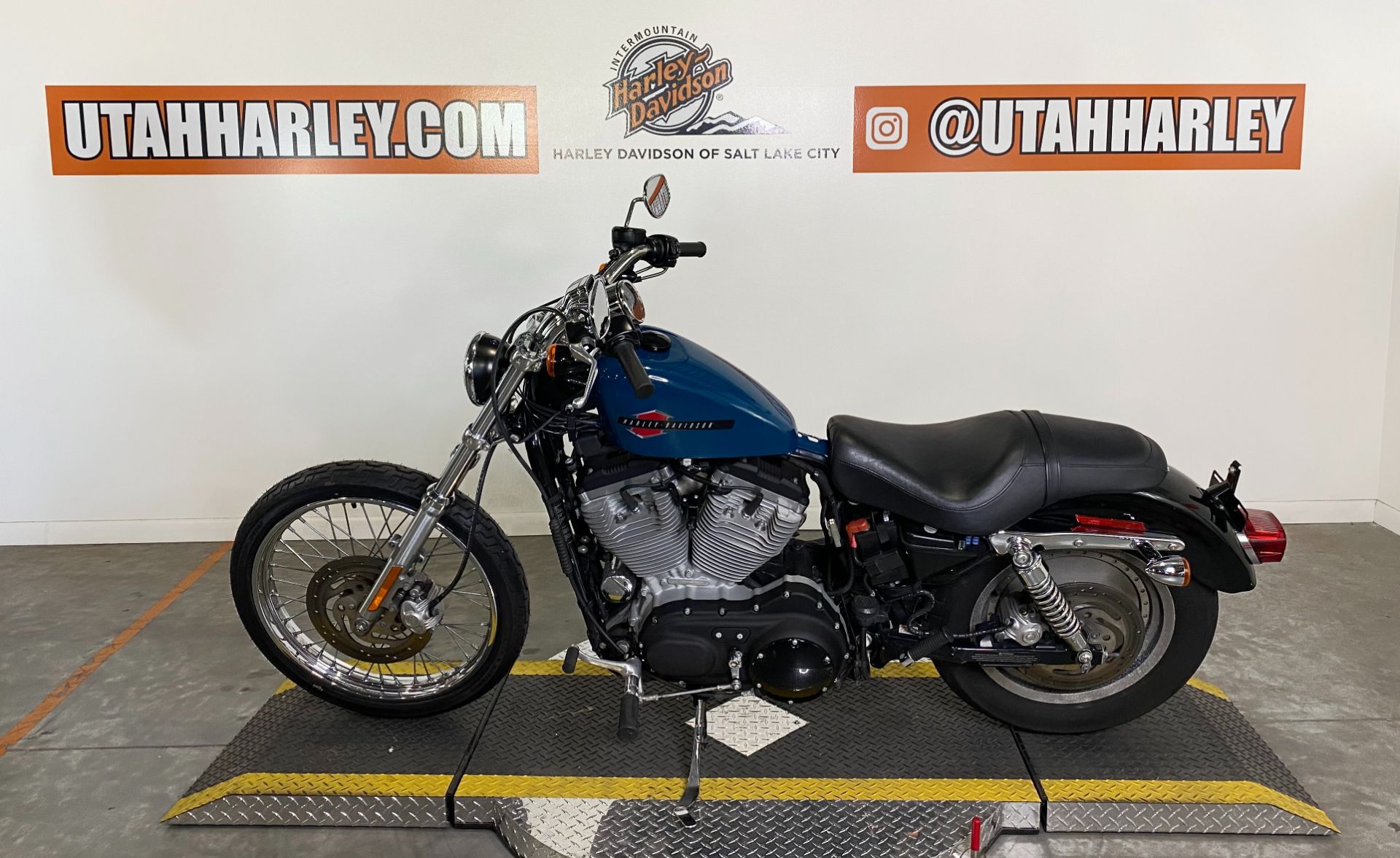 2004 Harley-Davidson Sportster® XL 883 in Salt Lake City, Utah - Photo 5