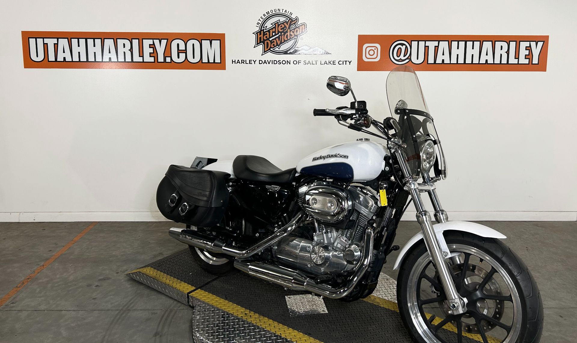 2015 Harley-Davidson SuperLow® in Salt Lake City, Utah - Photo 2
