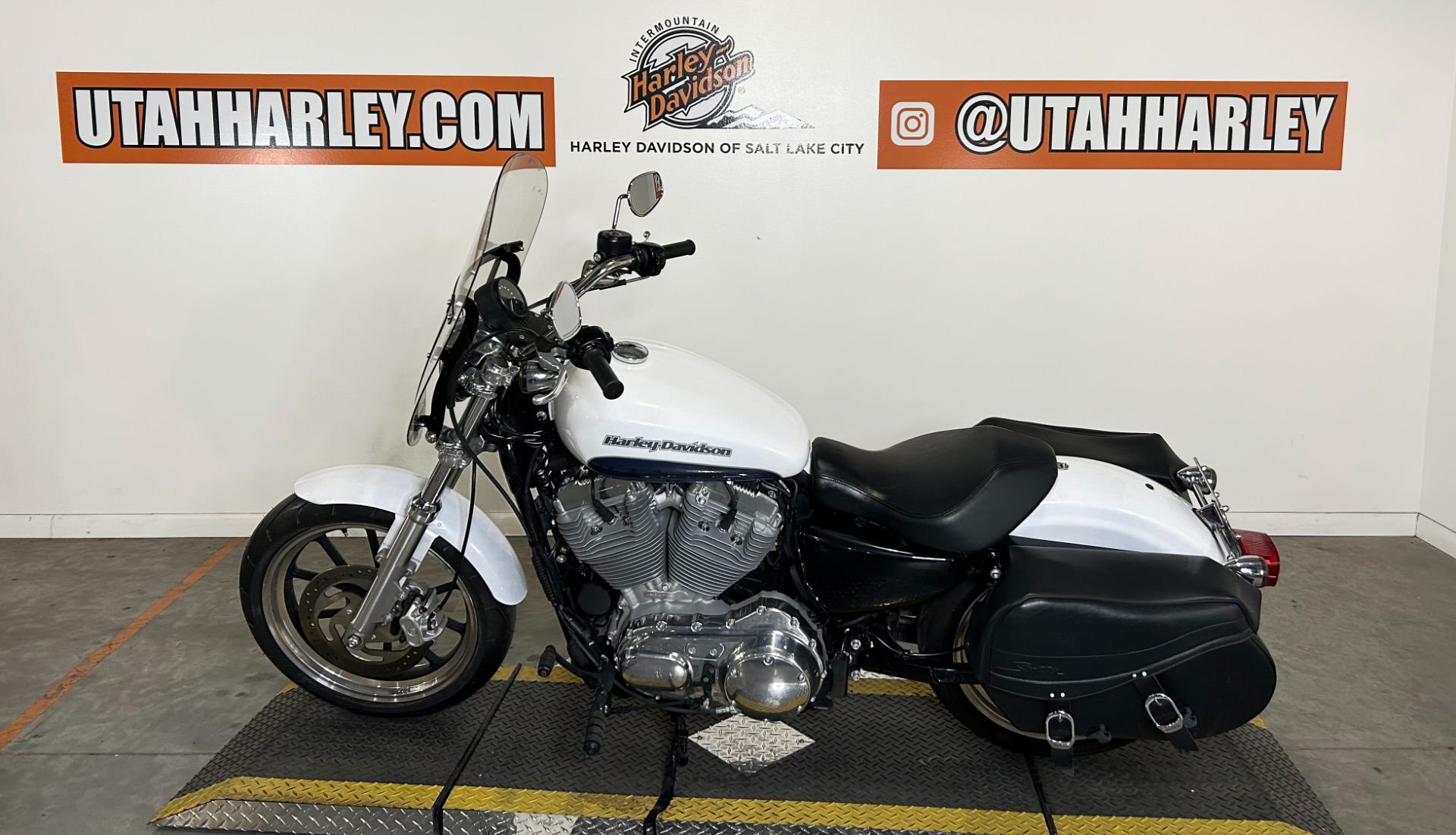 2015 Harley-Davidson SuperLow® in Salt Lake City, Utah - Photo 5